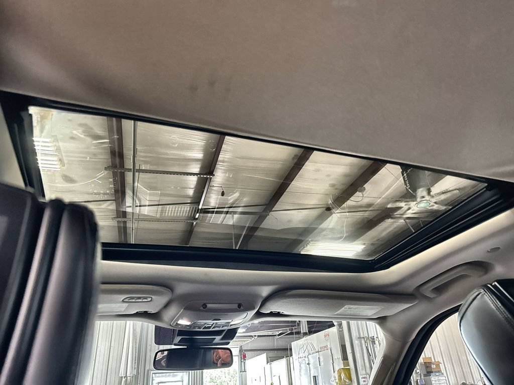 Used 2019 Ford Expedition Platinum AWD/4WD image 26