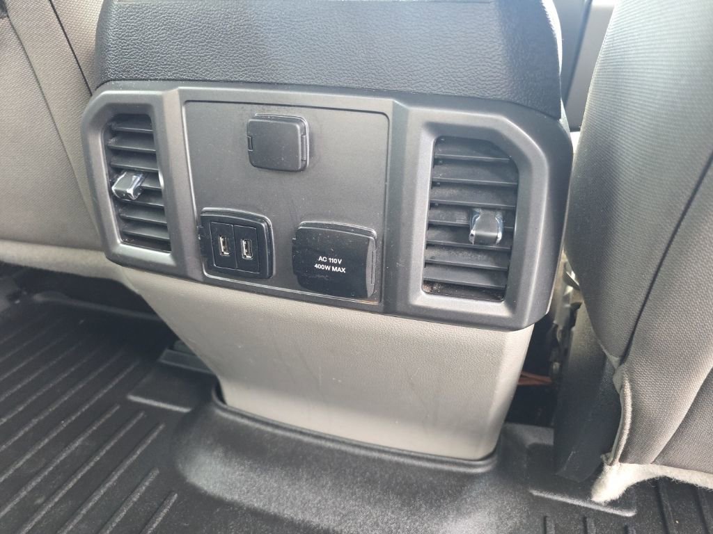 Used 2017 Ford F150 XLT w/ Equipment Group 302A Luxury AWD/4WD image 44