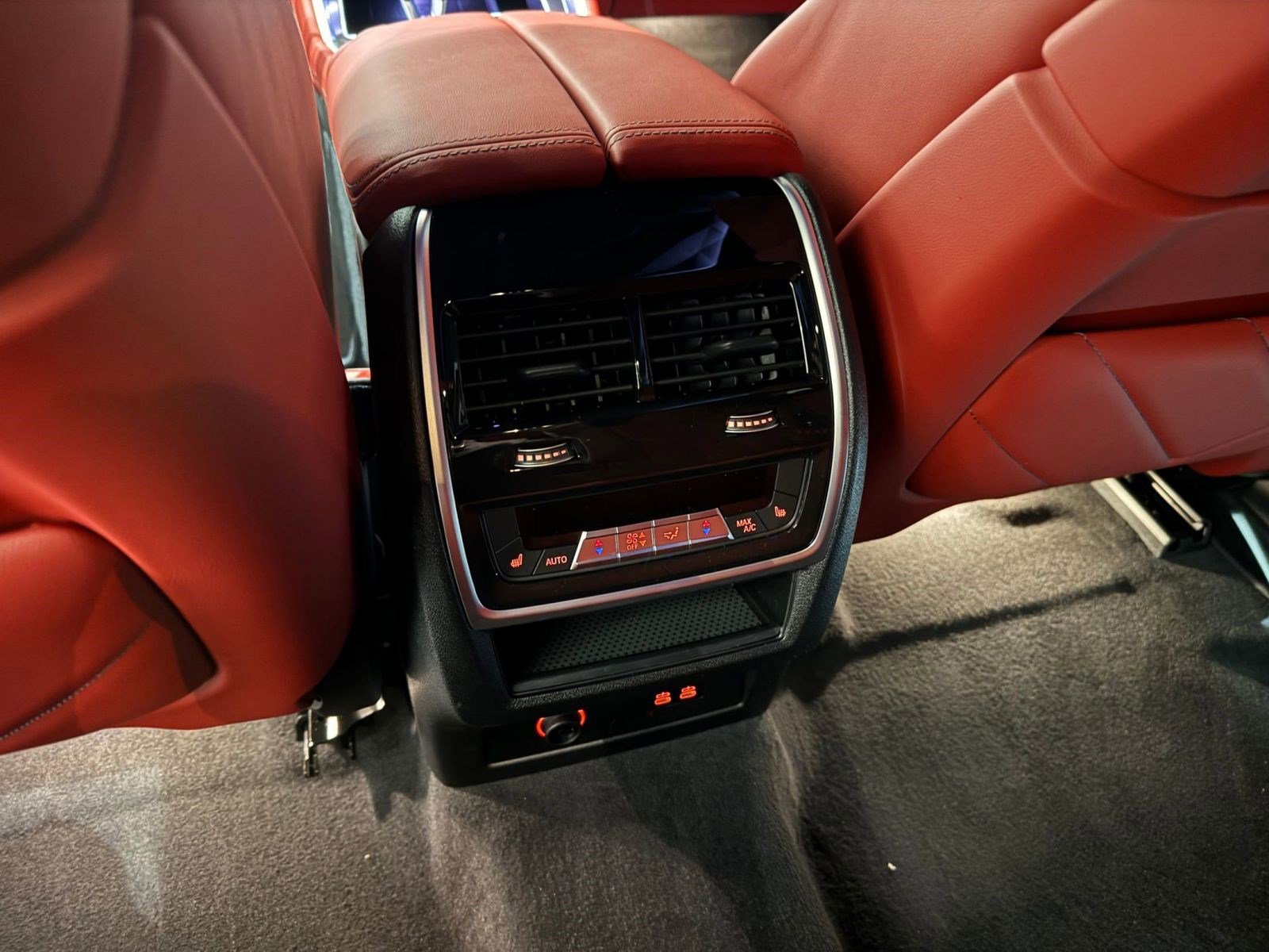 Used 2026 BMW XM Label Red image 21