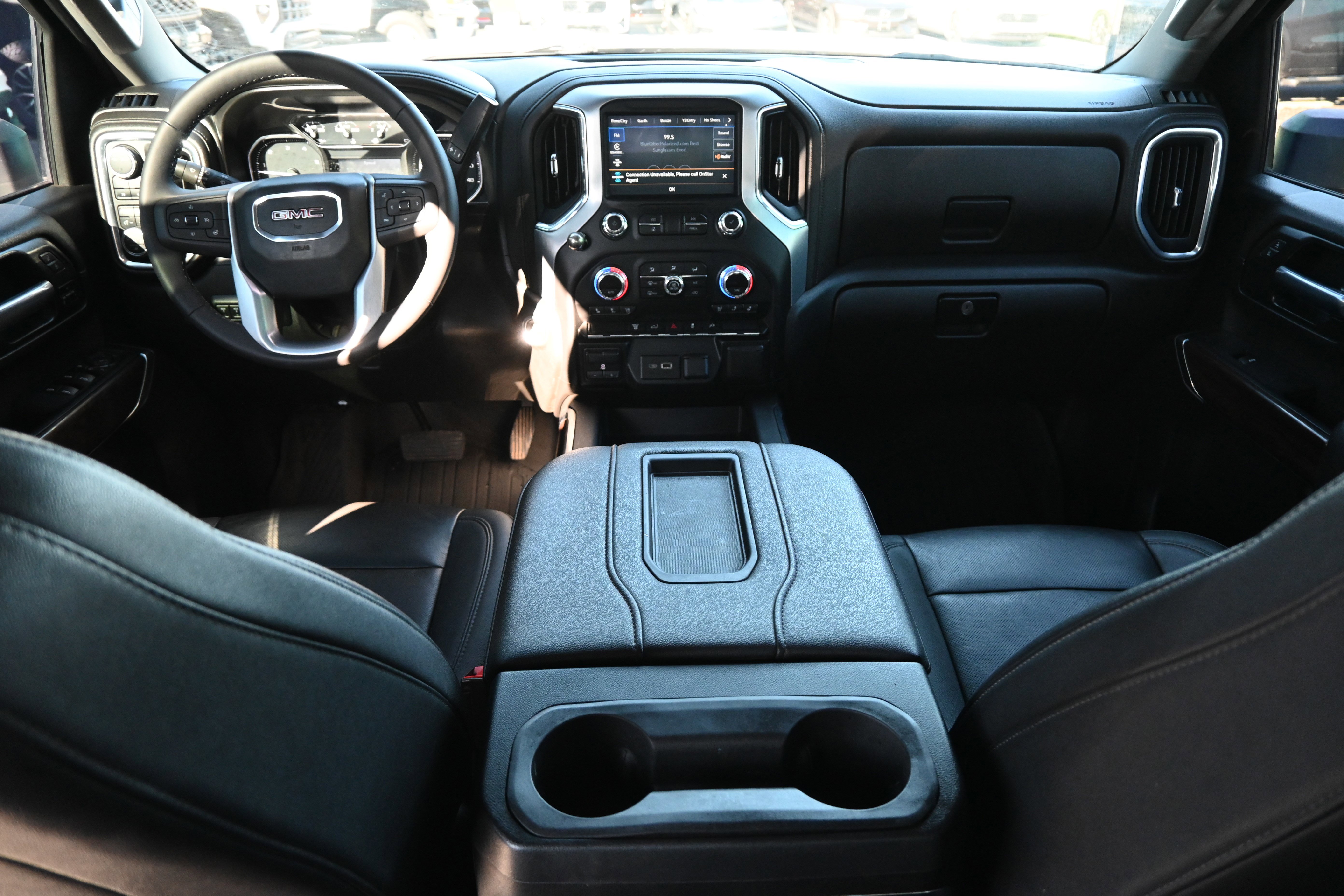 Used 2021 GMC Sierra 3500 SLT w/ SLT Convenience Package image 3