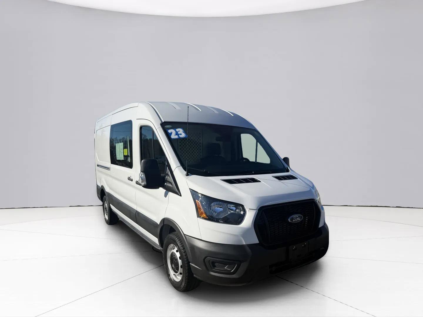 Used 2023 Ford Transit 250 Medium Roof image 14