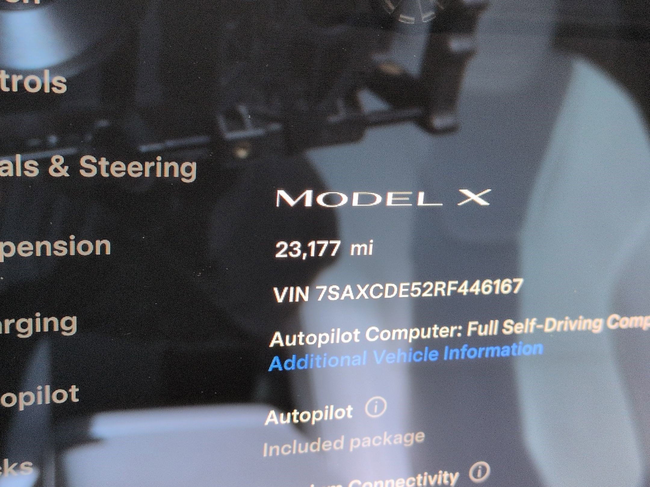 Used 2024 Tesla Model X image 22