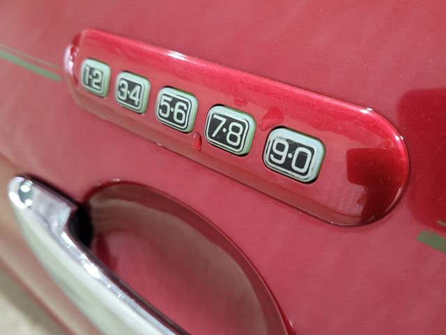 Used 2012 Lincoln MKZ image 26