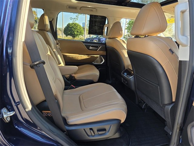 Certified 2025 INFINITI QX80 Sensory image 23