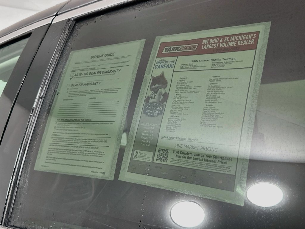 Certified 2023 Chrysler Pacifica Touring-L FWD image 15