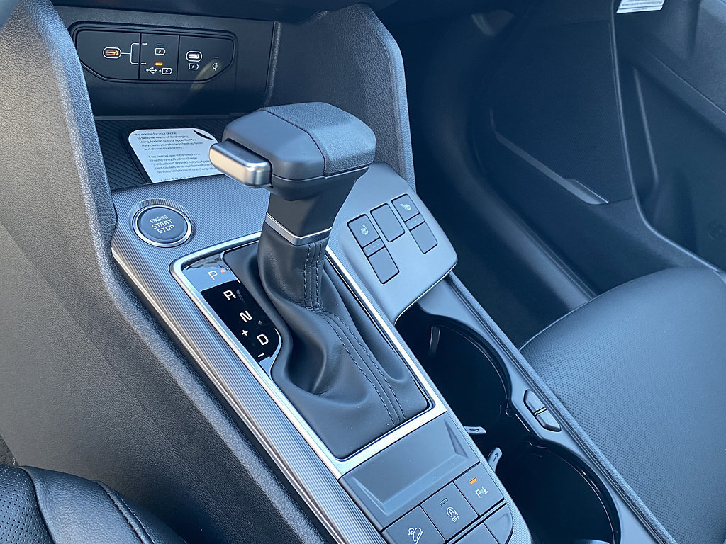 New 2026 Kia Sportage EX FWD image 17