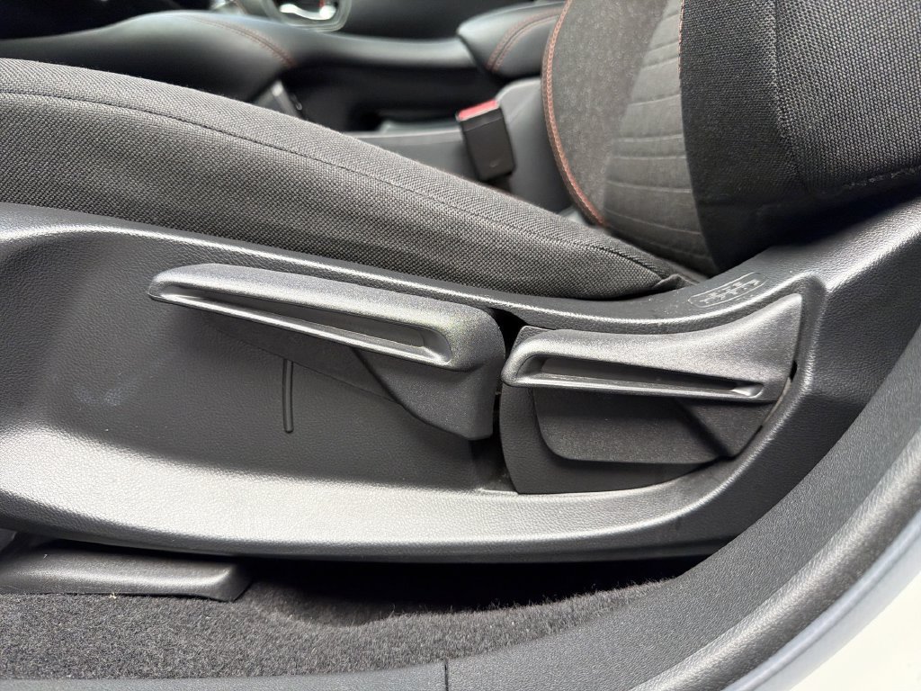Certified 2024 Honda HR-V Sport image 37