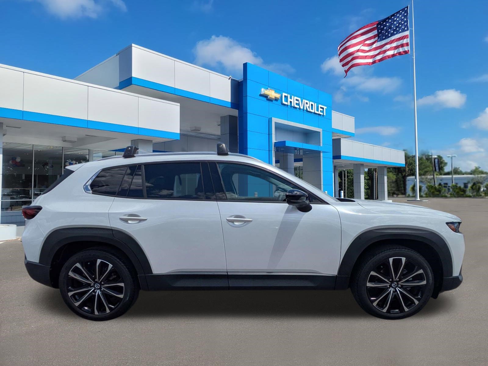 Used 2024 MAZDA CX-50 AWD 2.5 Turbo w/ Cargo Package image 2