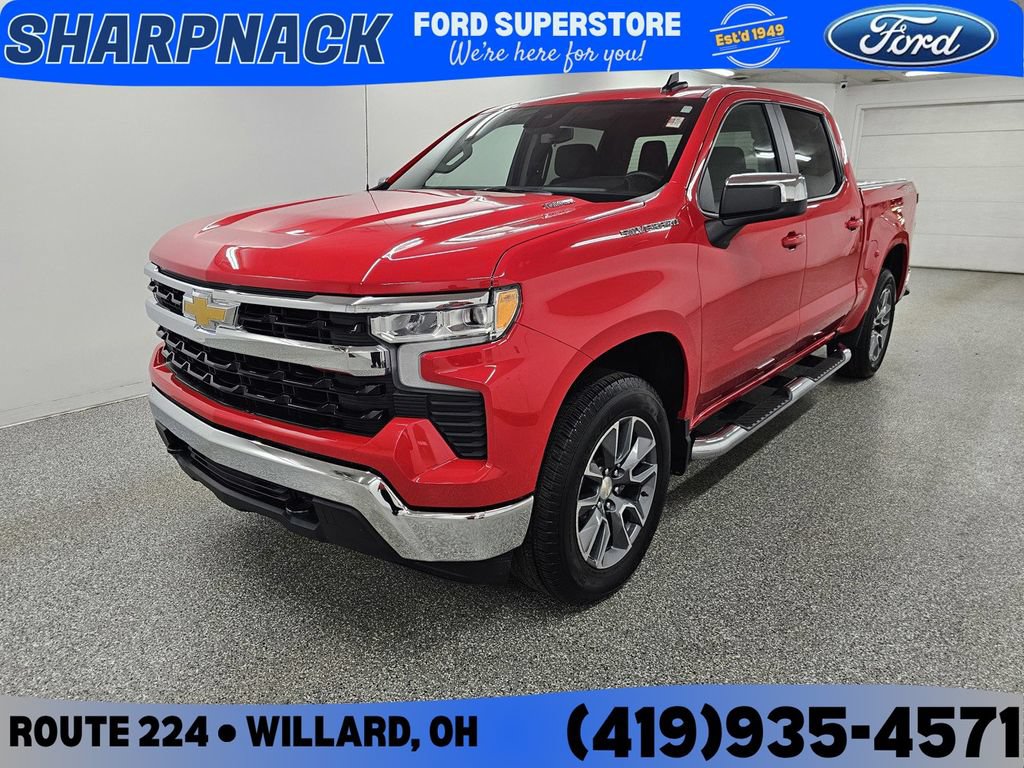 Used 2025 Chevrolet Silverado 1500 LT AWD/4WD image 1