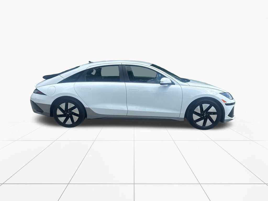 Used 2024 Hyundai Ioniq 6 SE AWD/4WD image 9