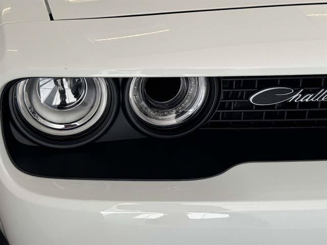 Used 2022 Dodge Challenger R/T Scat Pack RWD image 8