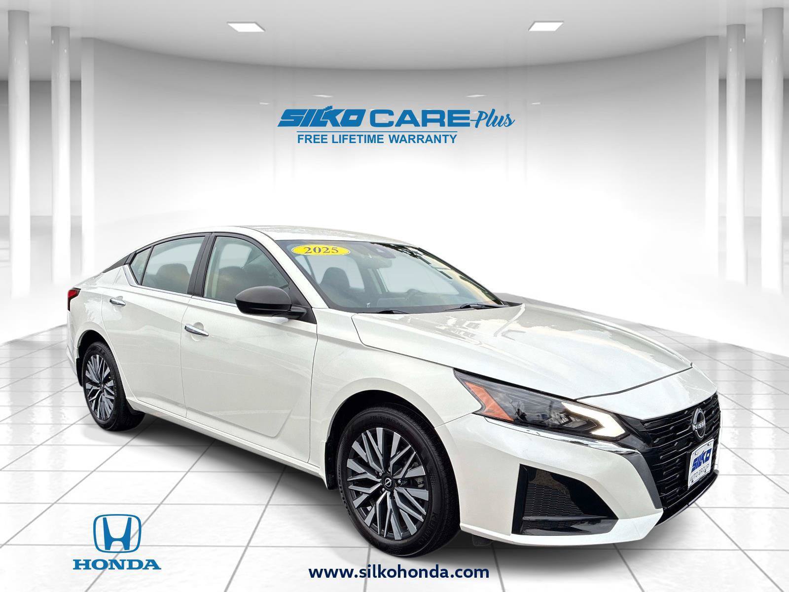 Used 2025 Nissan Altima 2.5 SV AWD/4WD video 1