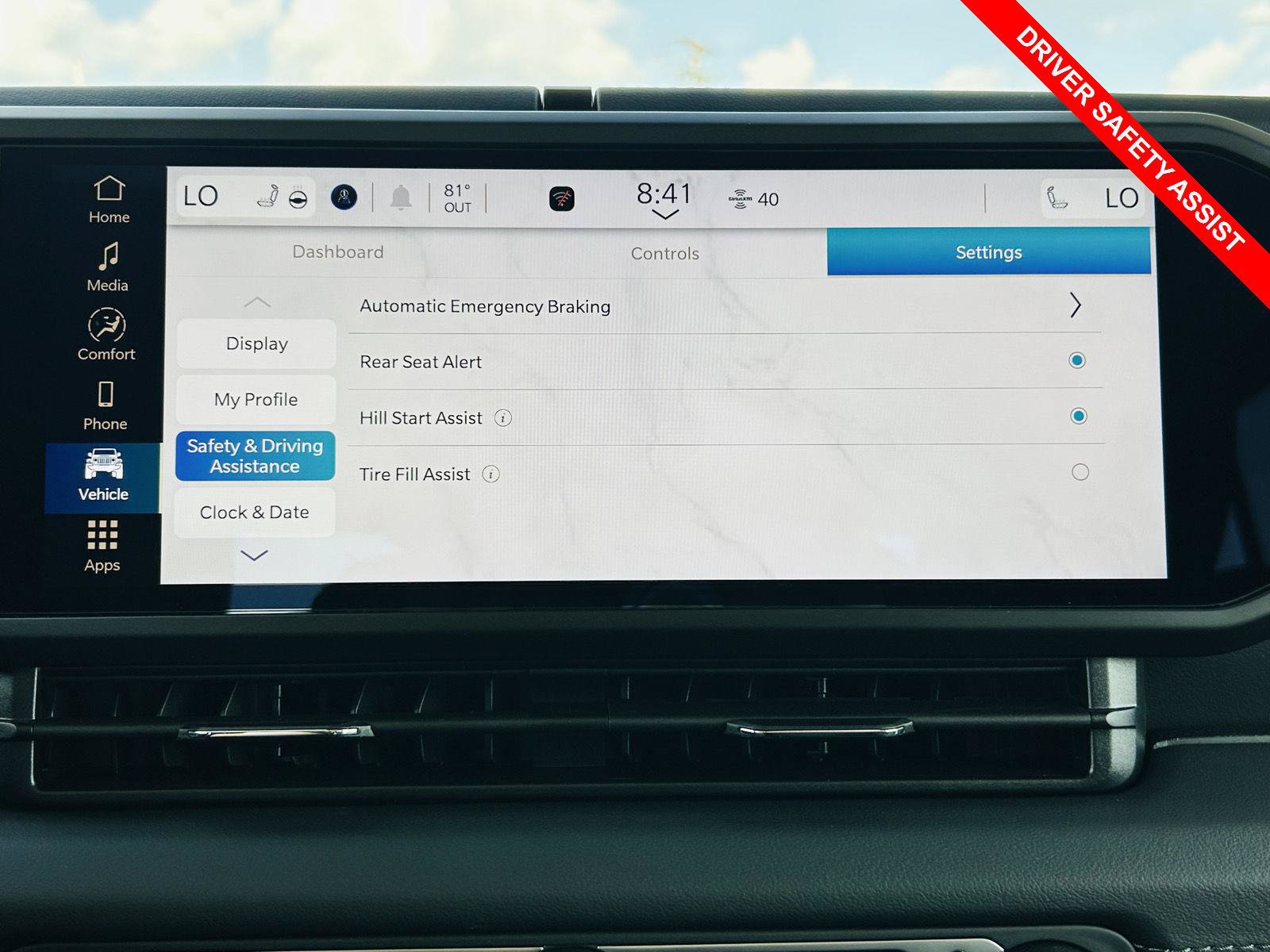 New 2026 Jeep Gladiator Sport AWD/4WD image 7
