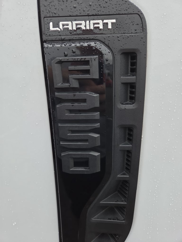 Used 2024 Ford F250 Lariat w/ Sport Appearance Package AWD/4WD image 25