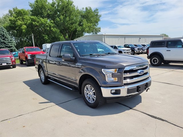 Used 2017 Ford F150 Lariat w/ Trailer Tow Package