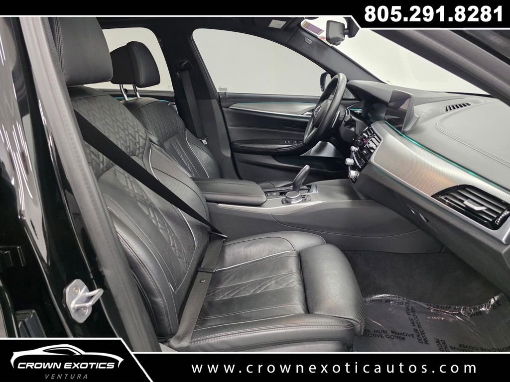 Used 2019 BMW M550i xDrive image 12