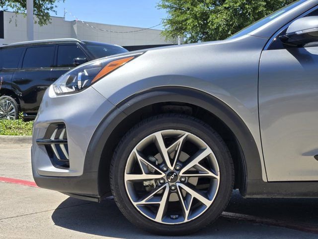 Certified 2022 Kia Niro Touring Special Edition image 10