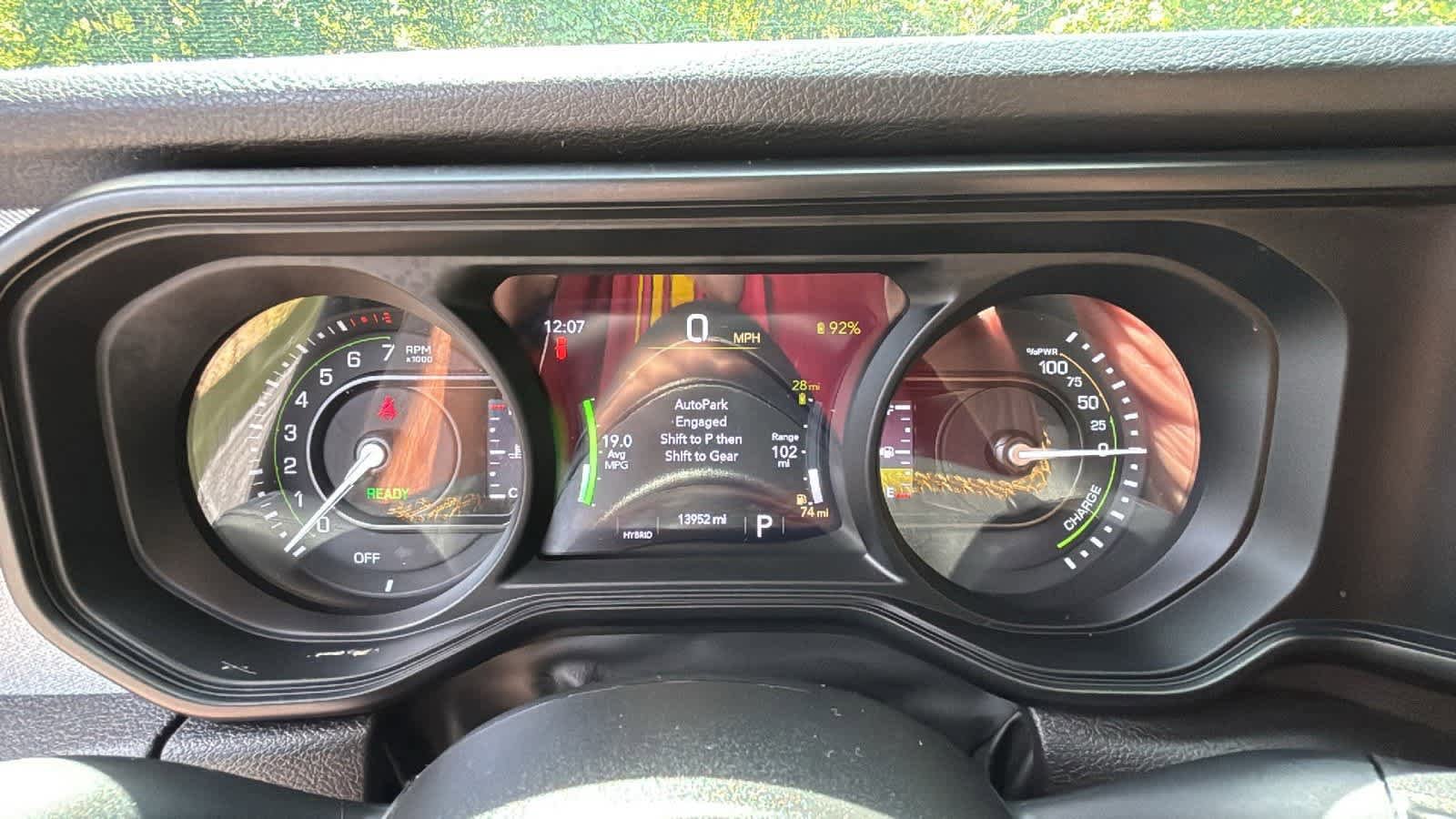 Used 2024 Jeep Wrangler Unlimited AWD/4WD image 17