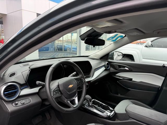 Certified 2026 Chevrolet Trax LT w/ LT Convenience Package image 14