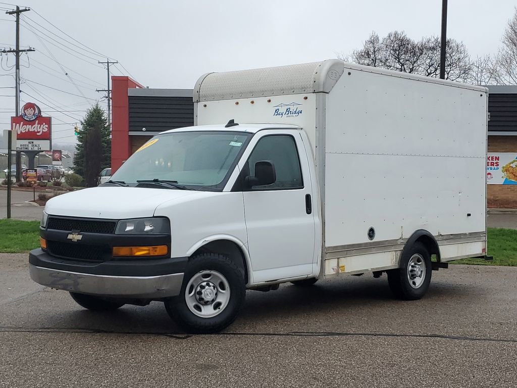 Used 2019 Chevrolet Express 3500 w/ Power Convenience Package RWD image 21