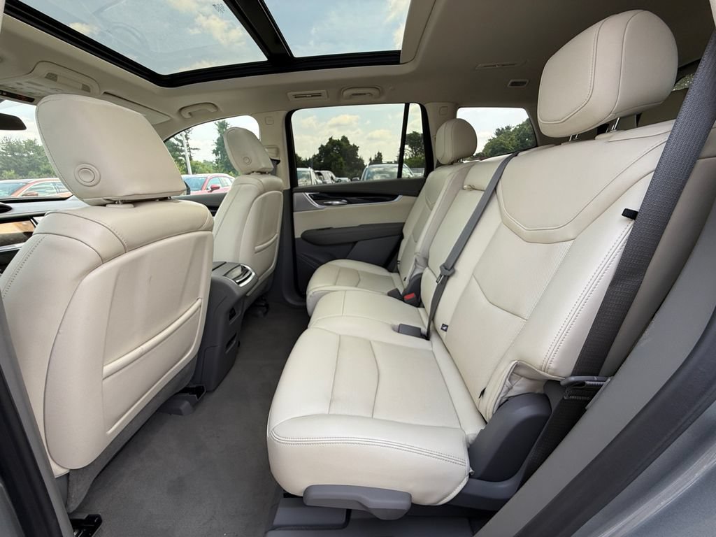 Used 2024 Cadillac XT6 Premium Luxury AWD/4WD image 25