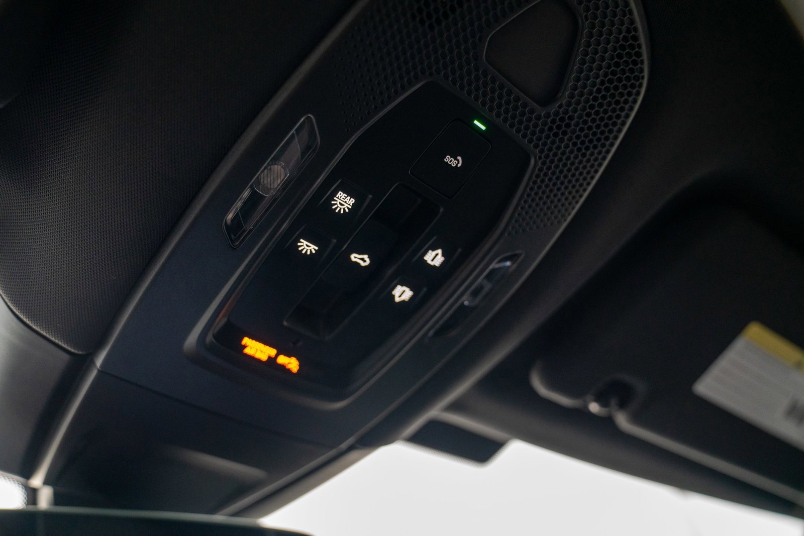 Used 2025 Porsche Panamera 4 image 21