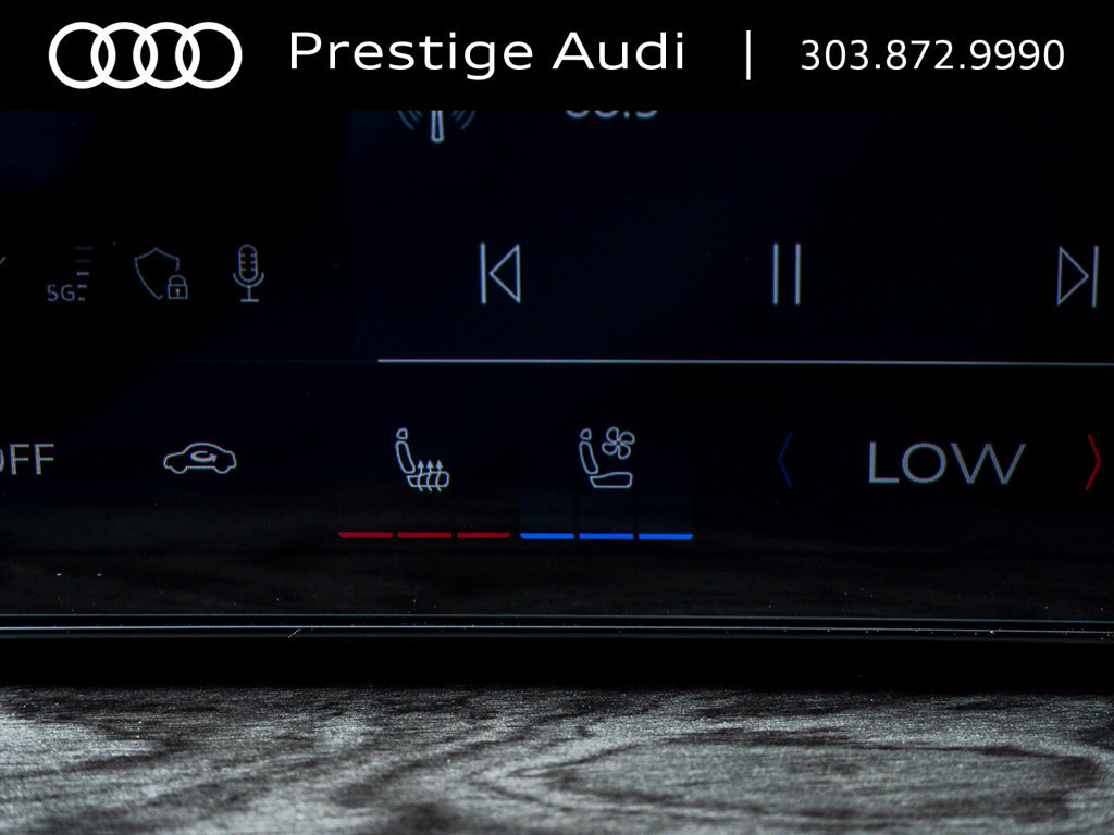 Used 2025 Audi Q5 Premium Plus w/ Premium Plus AWD/4WD image 18