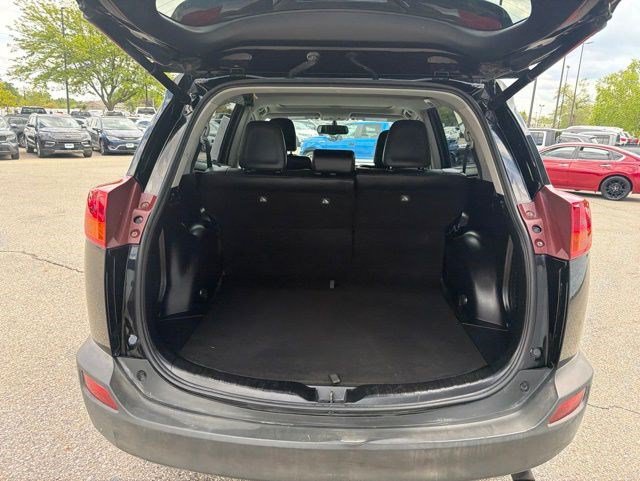 Used 2013 Toyota RAV4 Limited AWD/4WD image 15