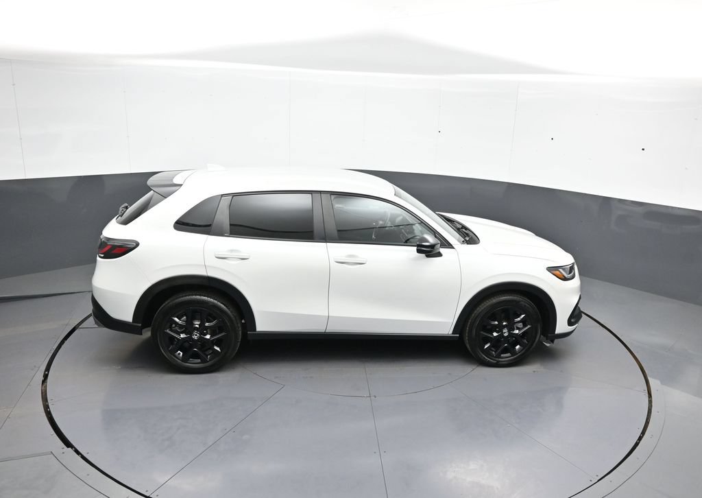 Certified 2024 Honda HR-V Sport image 36
