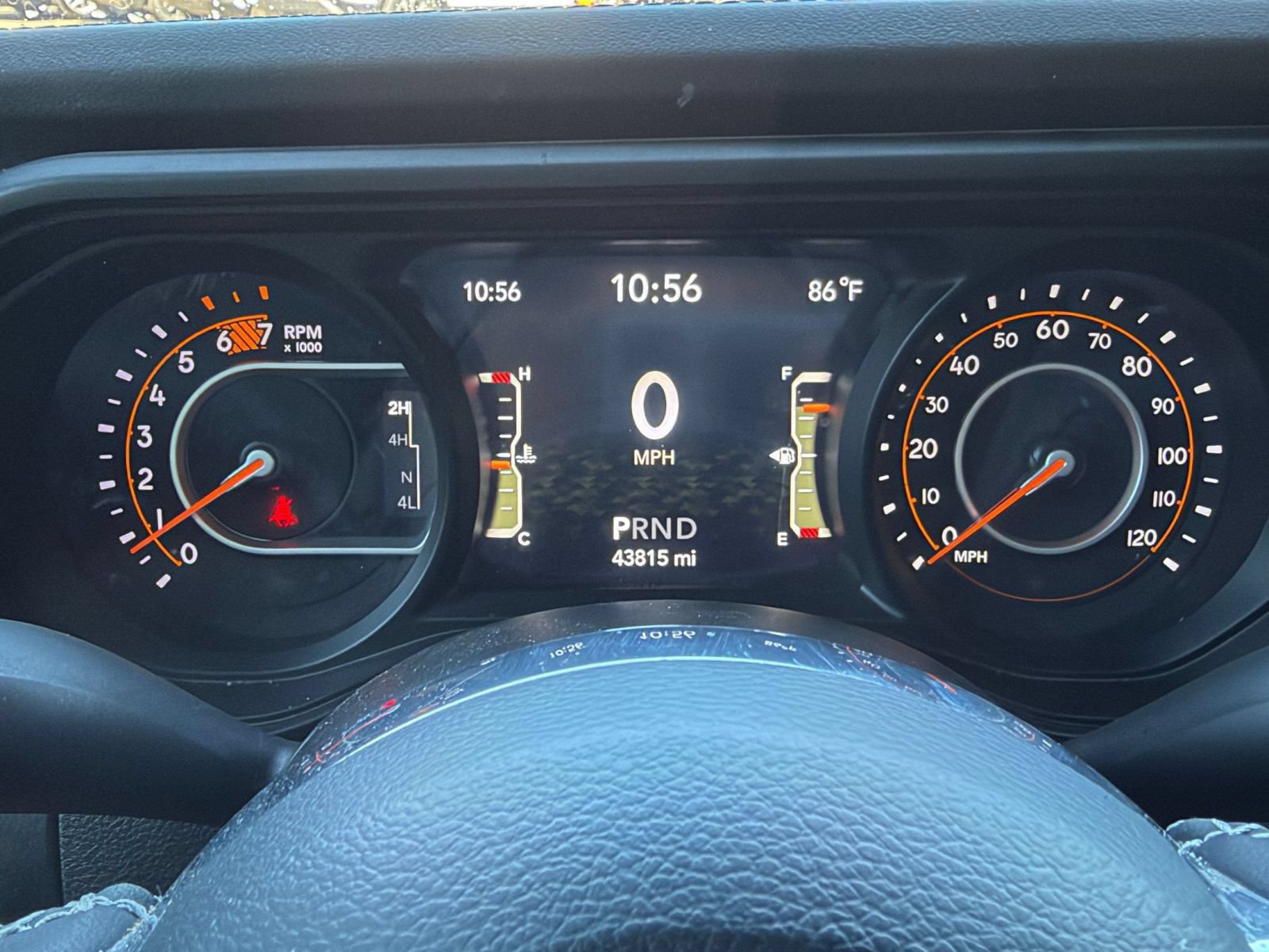 Used 2025 Jeep Wrangler Unlimited Sahara AWD/4WD image 40