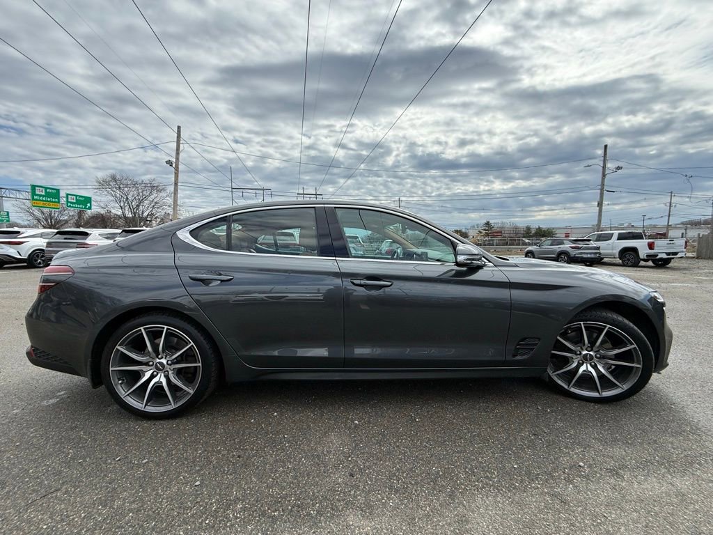 Used 2022 Genesis G70 2.0T w/ Prestige Package image 4