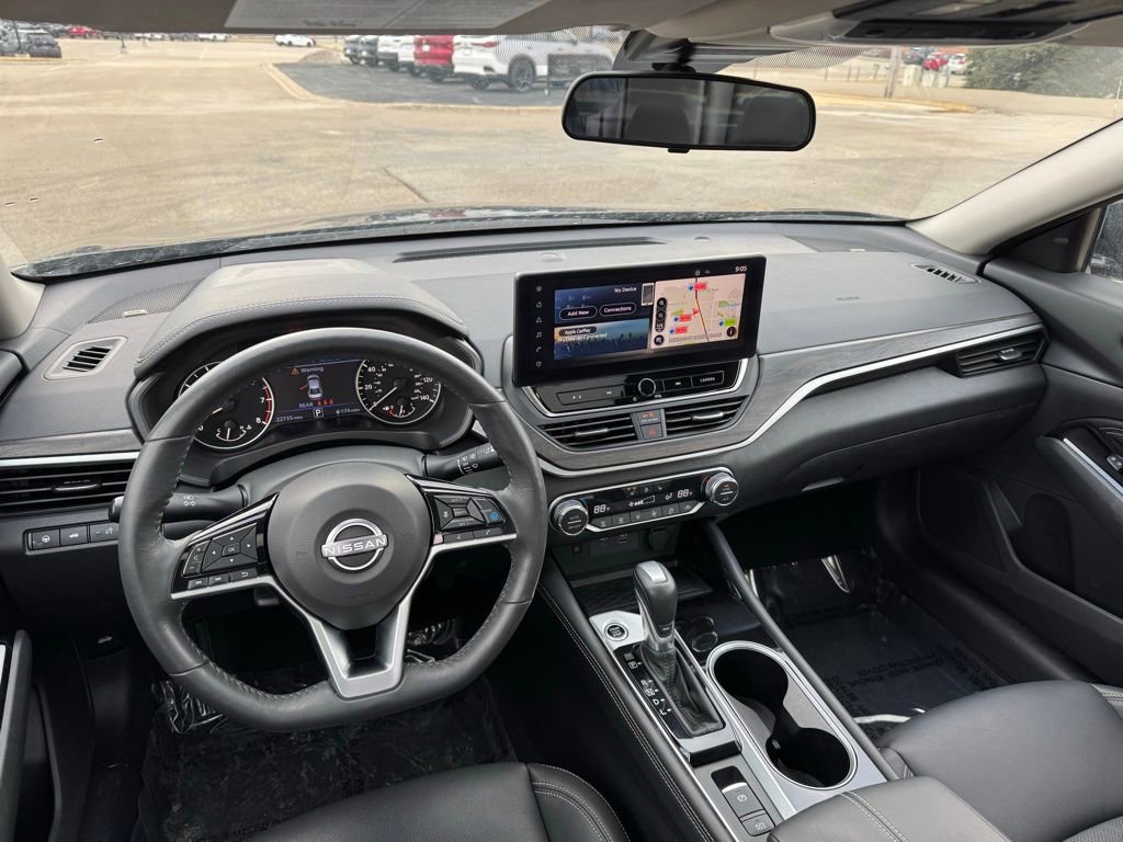 Used 2023 Nissan Altima 2.5 SL image 6