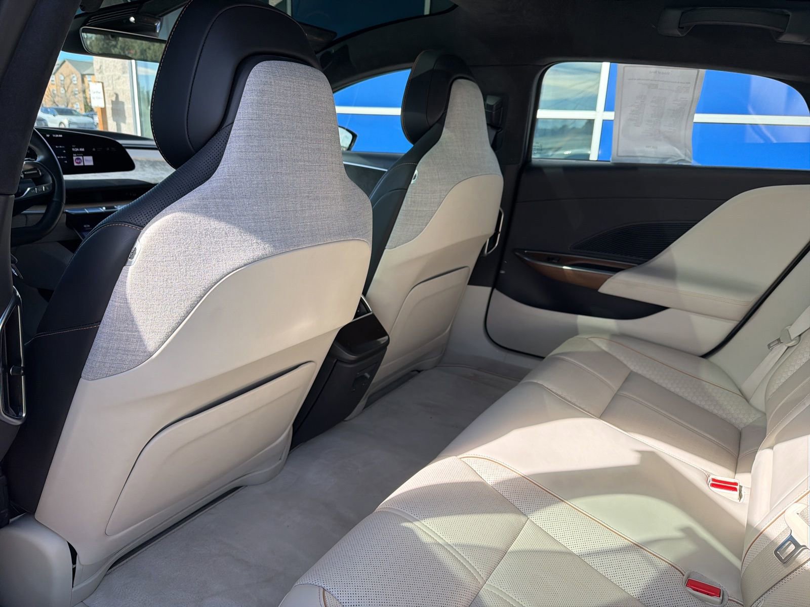 Used 2022 Lucid Air Grand Touring AWD/4WD image 25