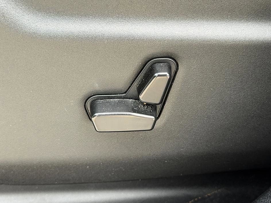 Used 2024 Dodge Durango GT image 20