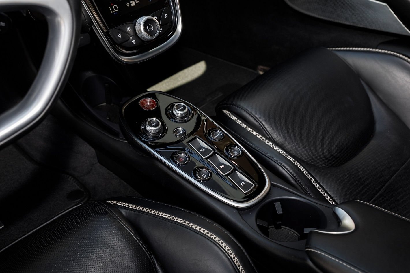 Used 2023 McLaren GT RWD image 41
