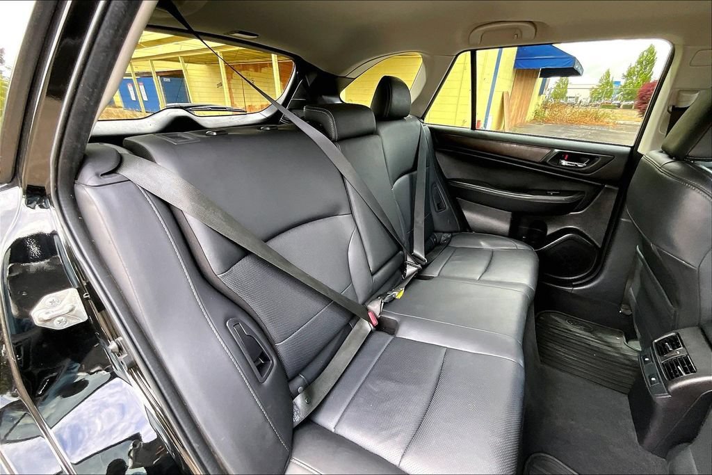 Used 2015 Subaru Outback 2.5i Limited AWD/4WD image 20