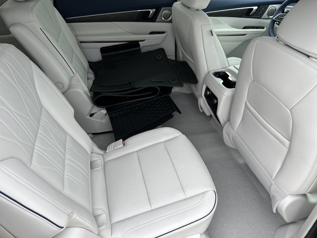 New 2026 Buick Enclave Avenir image 37