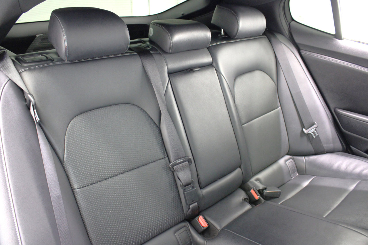 Used 2021 Kia Stinger GT image 41