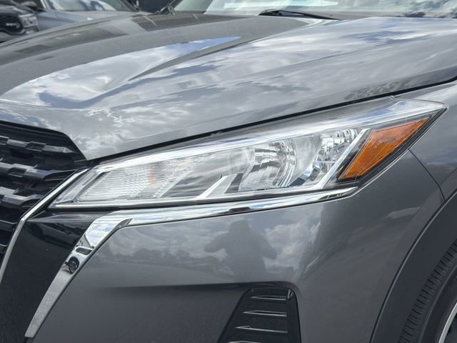 Certified 2024 Nissan Kicks S FWD image 29