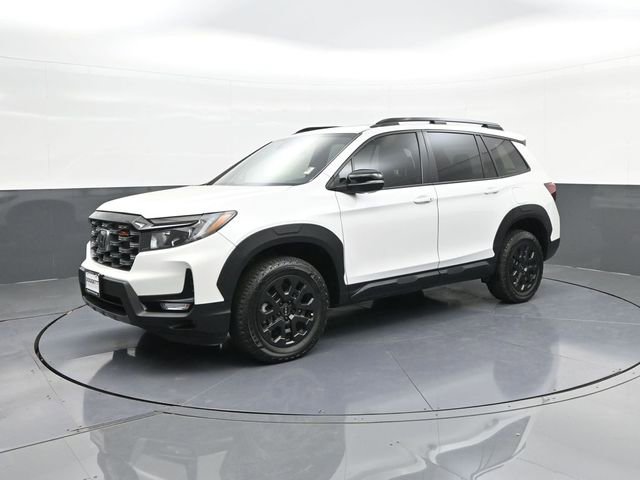 Certified 2023 Honda Passport TrailSport image 31