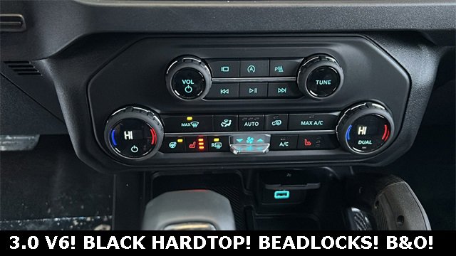 New 2025 Ford Bronco Raptor w/ Interior Carbon Fiber Pack image 14