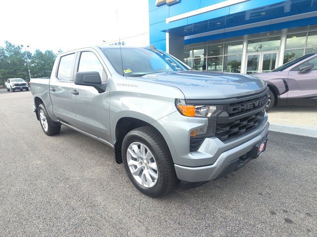 Used 2026 Chevrolet Silverado 1500 Custom AWD/4WD image 1