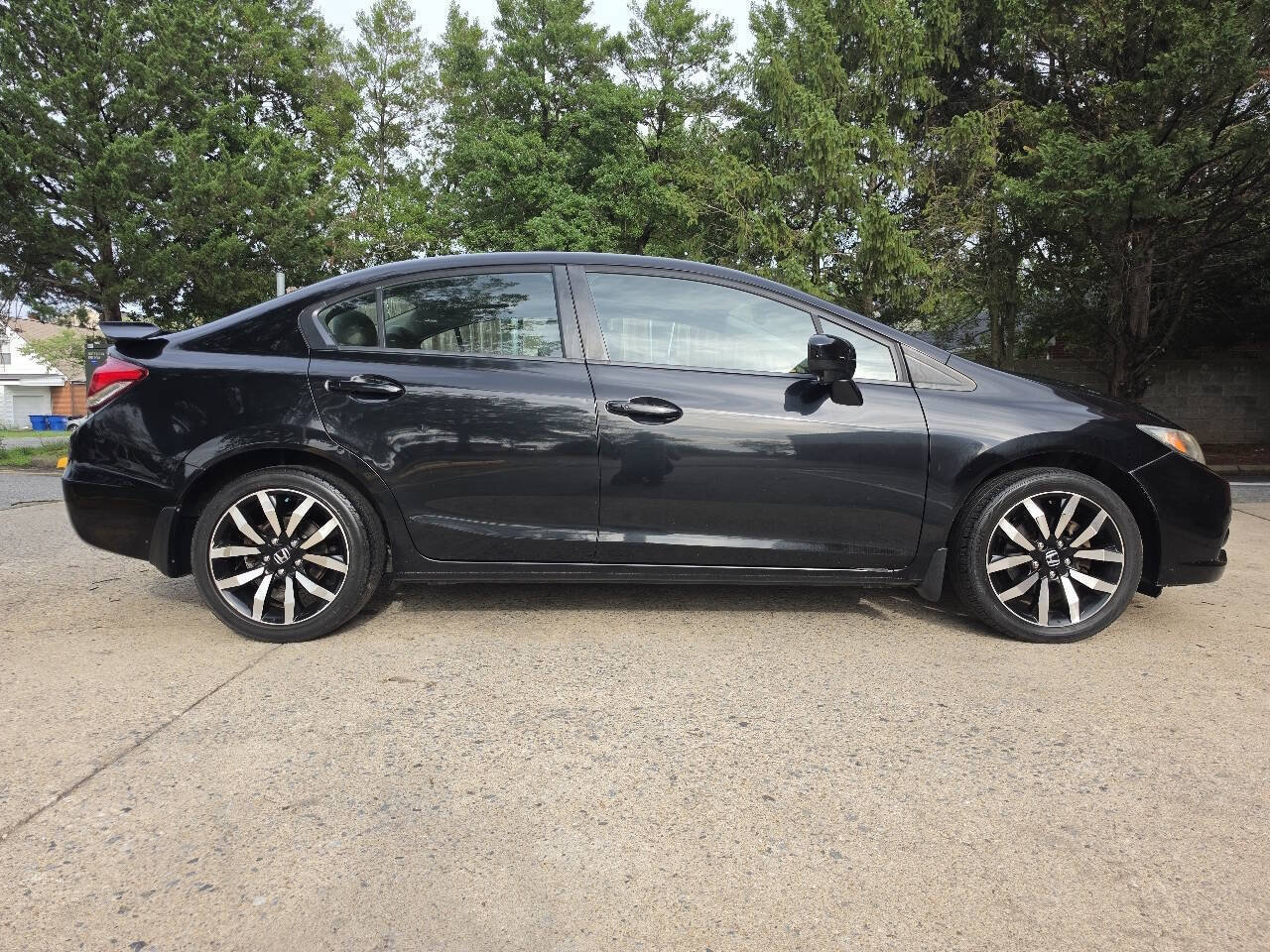 Used 2015 Honda Civic EX-L image 2