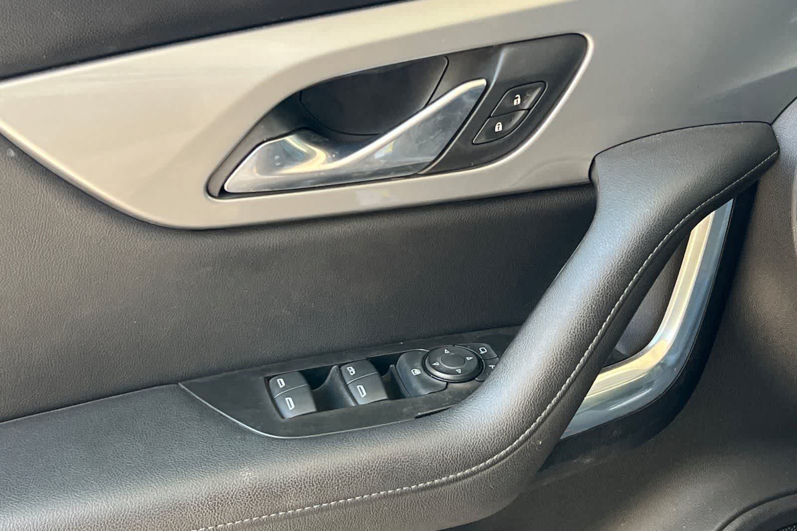 Used 2019 Chevrolet Blazer LT AWD/4WD image 15