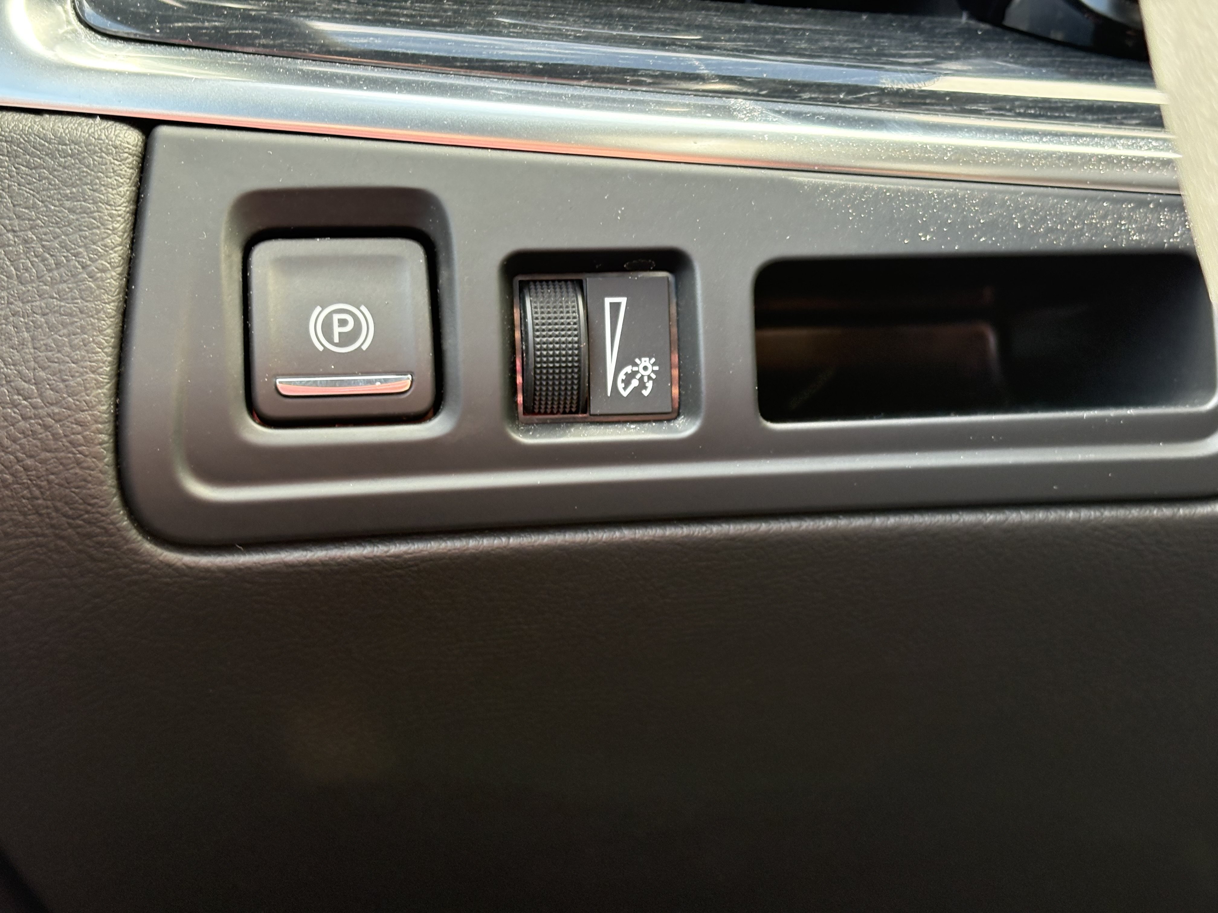 Certified 2023 Cadillac XT5 Premium Luxury AWD/4WD image 27