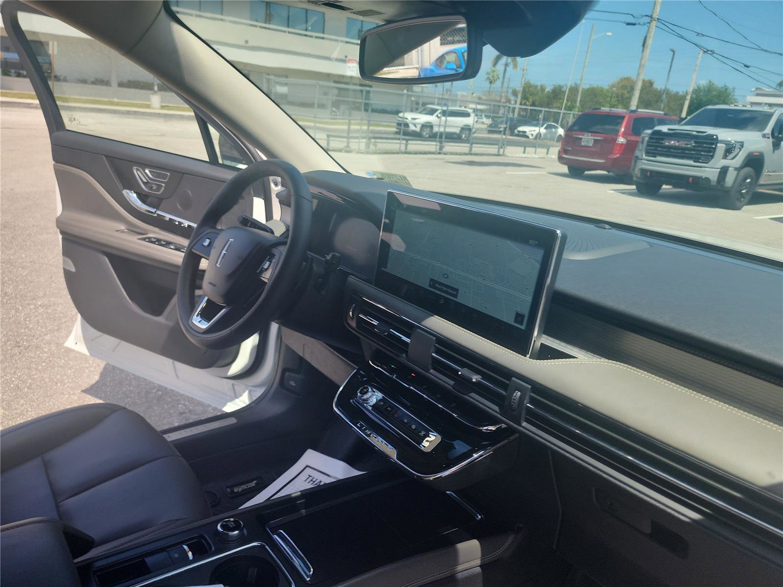 Used 2023 Lincoln Corsair FWD image 28