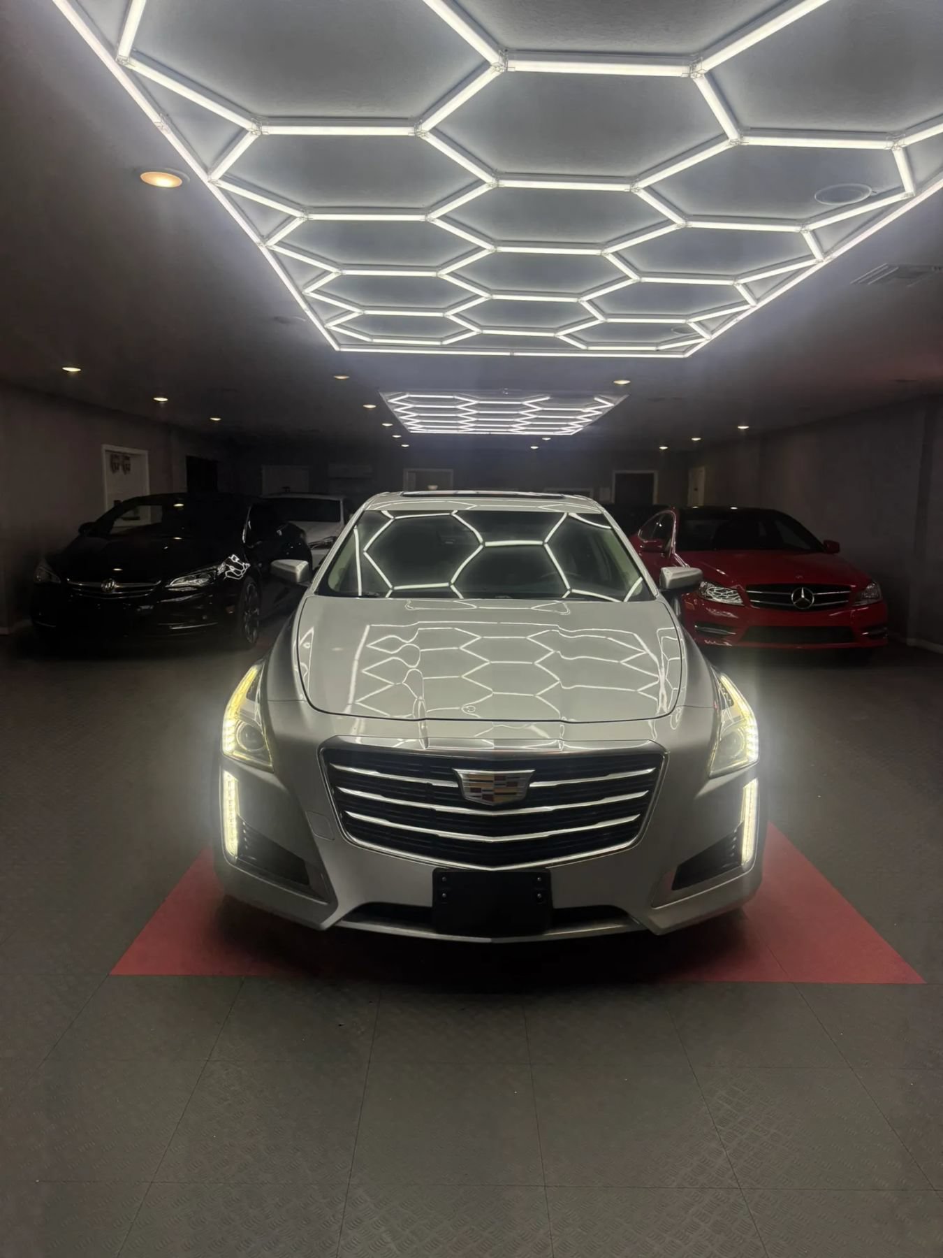 Used 2016 Cadillac CTS Luxury AWD/4WD image 2