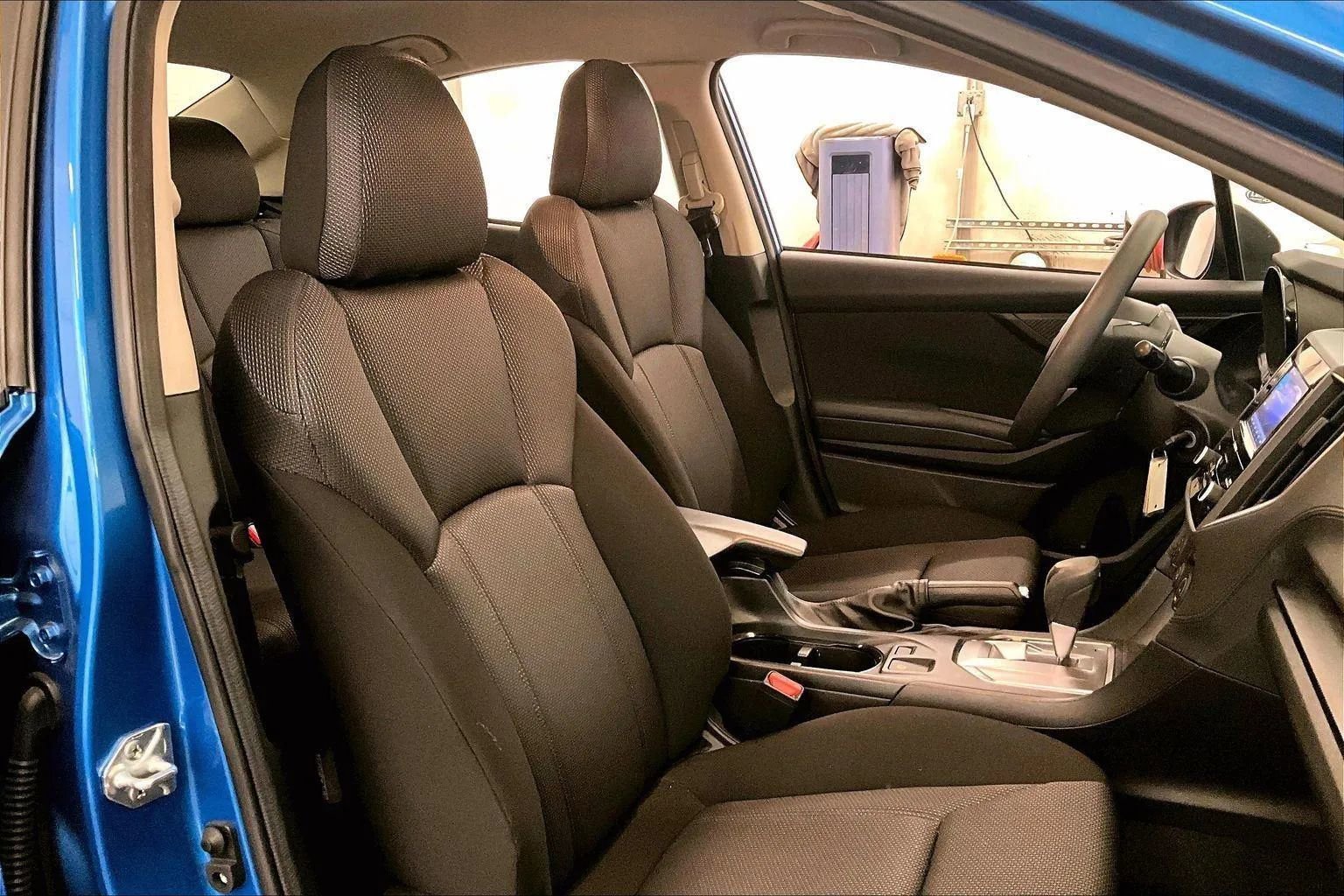 Used 2023 Subaru Impreza 2.0i image 7