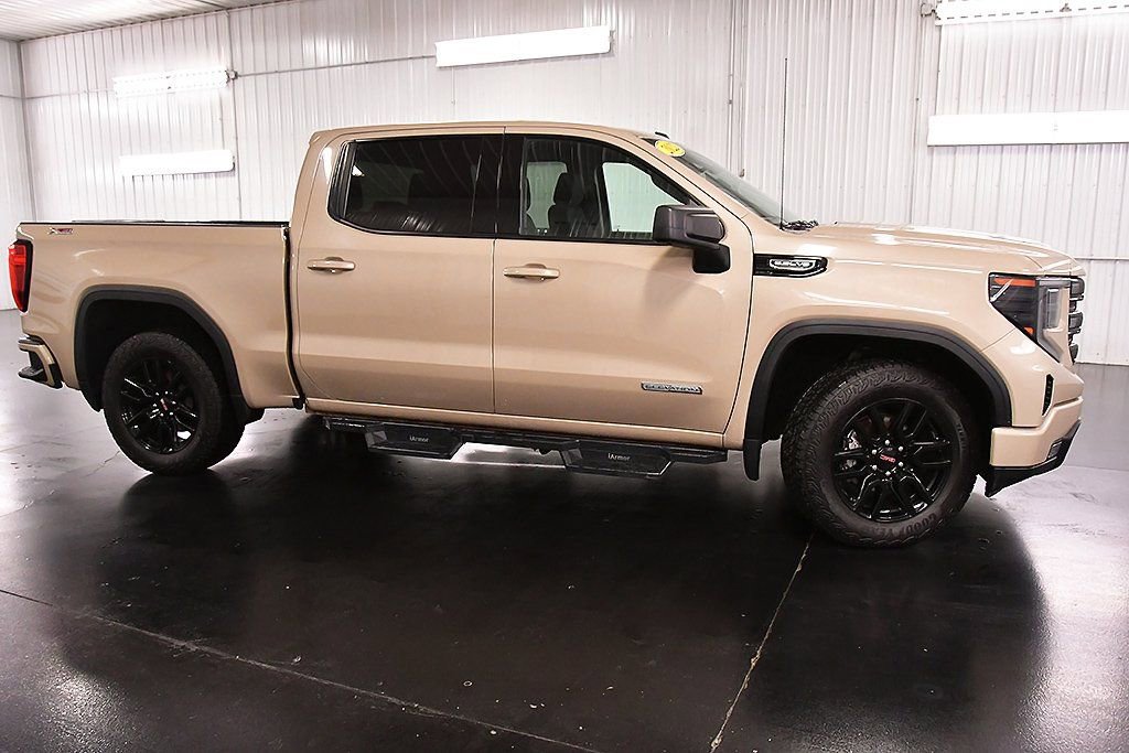 Used 2022 GMC Sierra 1500 Elevation image 8
