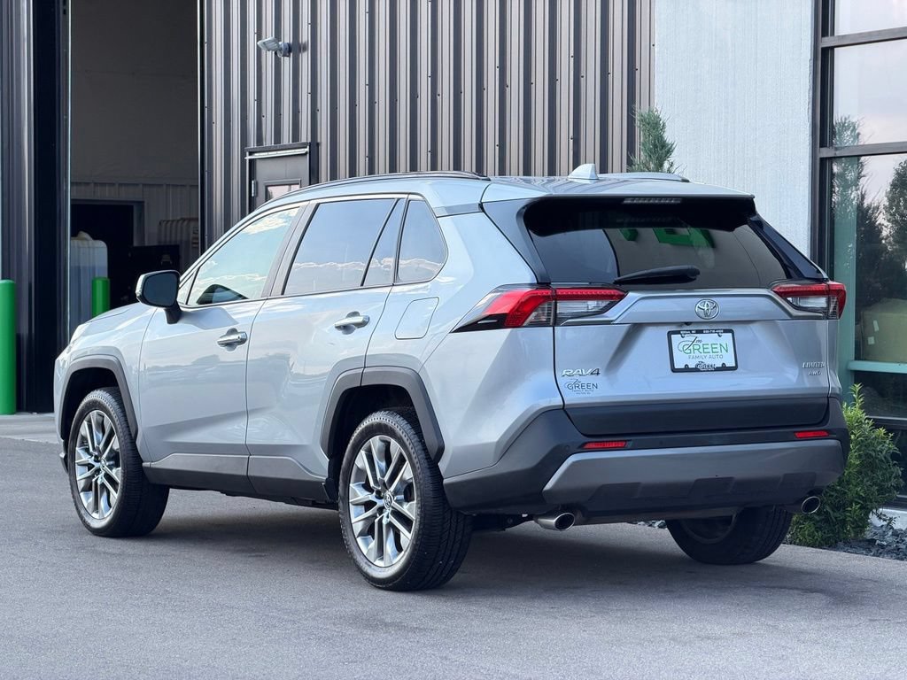 Used 2019 Toyota RAV4 Limited w/ All Weather Liner Package AWD/4WD image 3